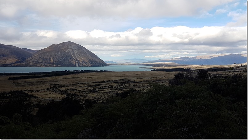 Ben Ohau Range across the lake