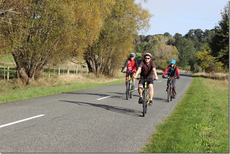 Beautiful Valley and Raincliff Ride