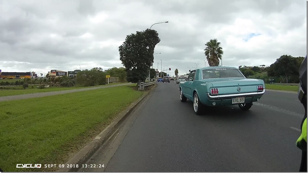 Mustang_09091319_0134_Moment