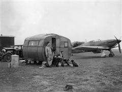 WW2BOBwaitingpilots