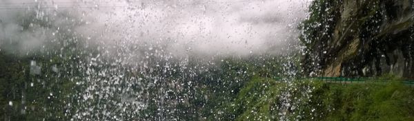 Himalayan Cycle 19 — Nyalam to Zhangmu Hotel