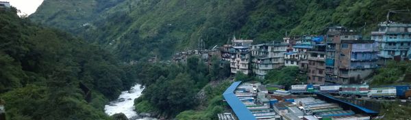 Himalayan Cycle 20 — Zhangmu to Kodari, Nepal