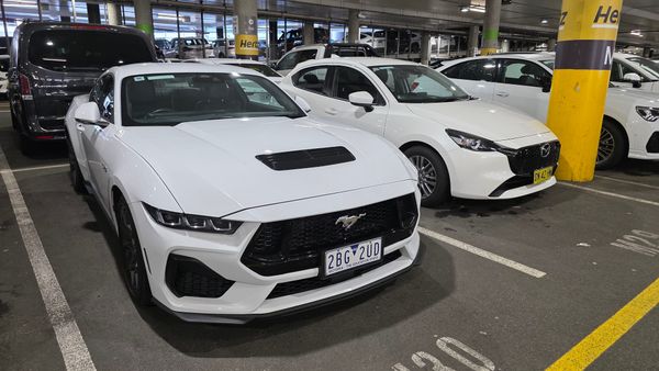 Rental car comparison: Toyota Yaris Cross or...?