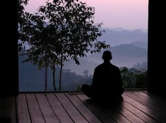 The Resting Mind: How Silent Spaces Engage the Brain’s Default Mode Network