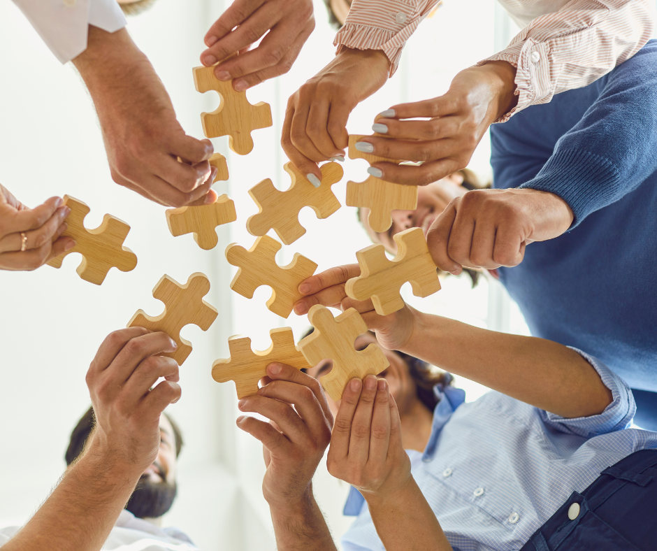 🤝 𝗦𝘁𝗿𝗼𝗻𝗴𝗲𝗿 𝗧𝗼𝗴𝗲𝘁𝗵𝗲𝗿: 𝗕𝘂𝗶𝗹𝗱𝗶𝗻𝗴 𝗧𝗿𝘂𝘀𝘁 𝗮𝗻𝗱 𝗖𝗹𝗮𝗿𝗶𝘁𝘆