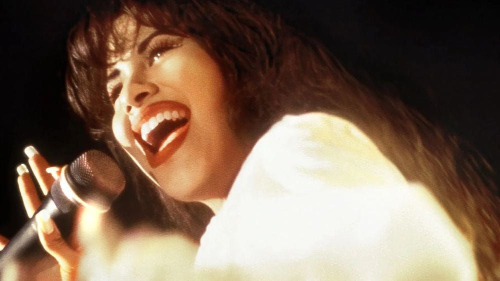 Selena y Los Dinos (dir. Isabel Castro)