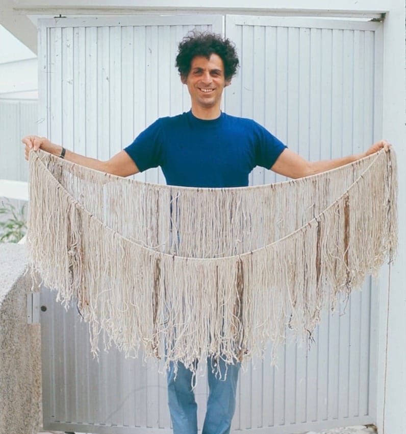 Bob Ascher with a quipu