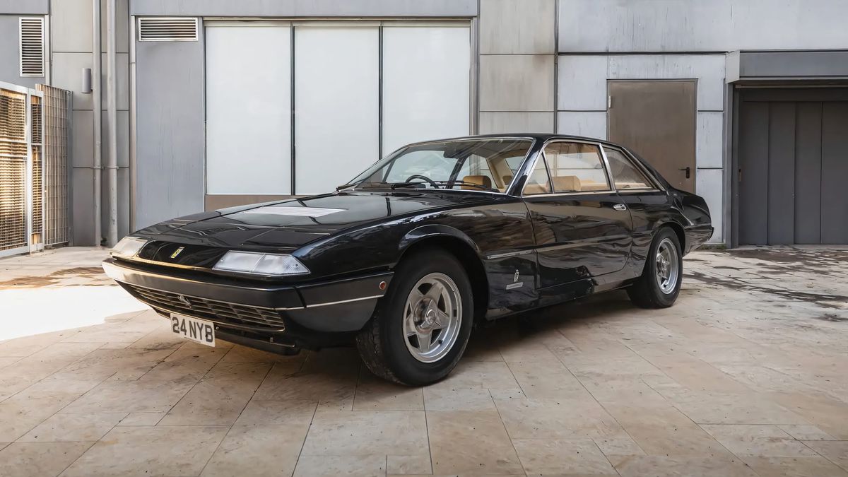1974 Ferrari 365 GT4 2+2 by Pininfarina