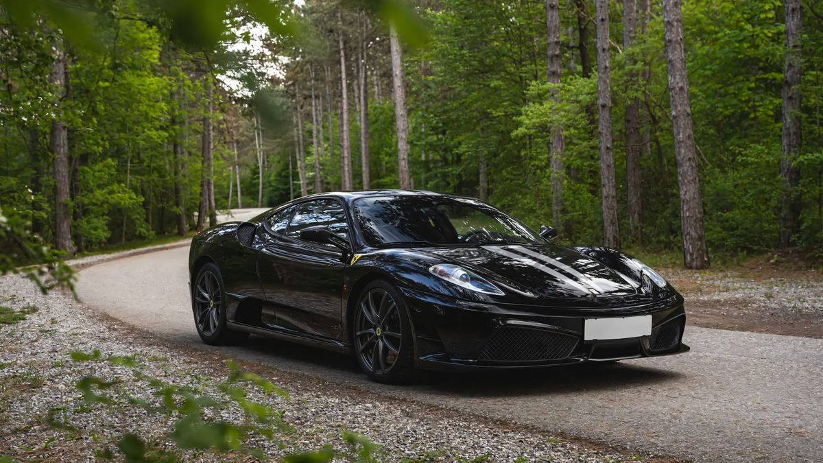 Ferrari 430 Scuderia: The Last Analogue Supercar From Maranello