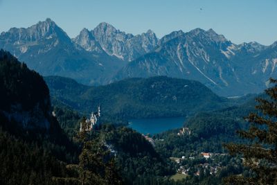 Endlich UNESCO-Welterbe: Aber kann das Schloss Neuschwanstein noch mehr Tourist:innen vertragen?