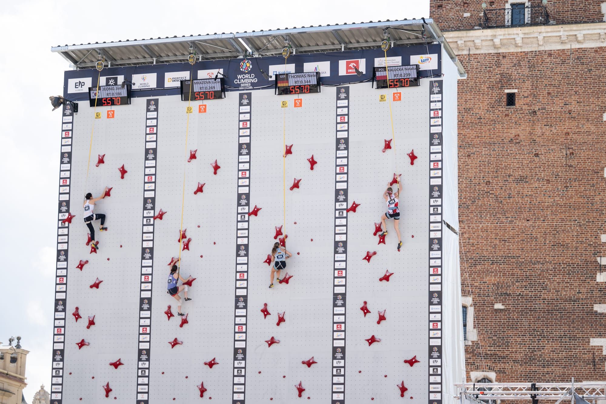 4 Lanes - New format, new challenges