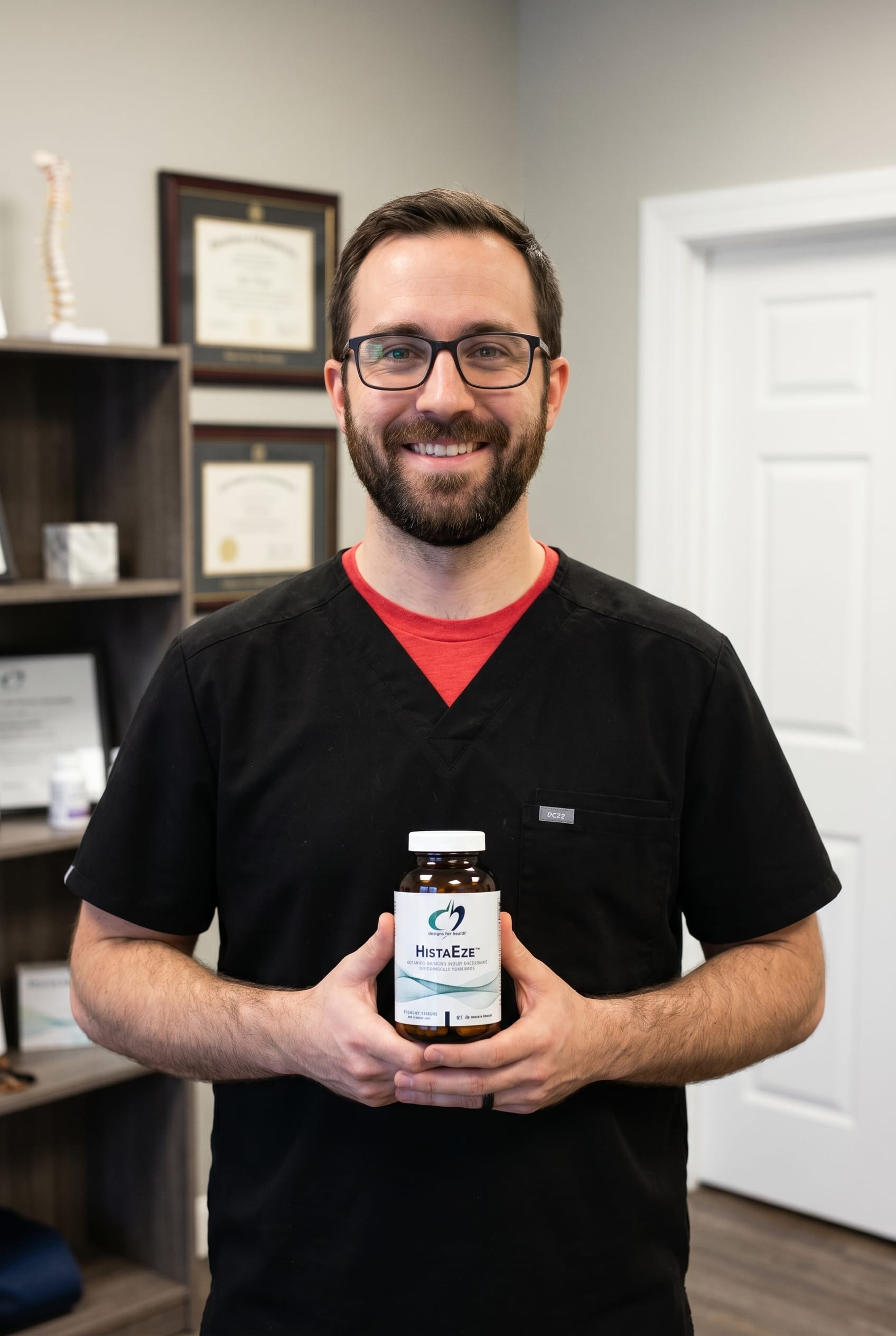 Dr. Bell holding HistaEze