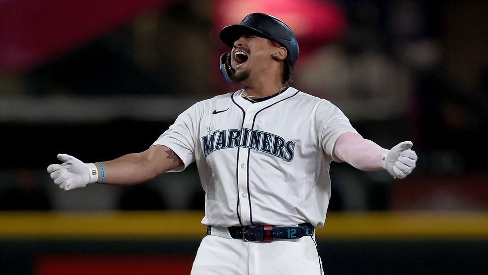 Final details on Josh Naylor's contract clear up some things
