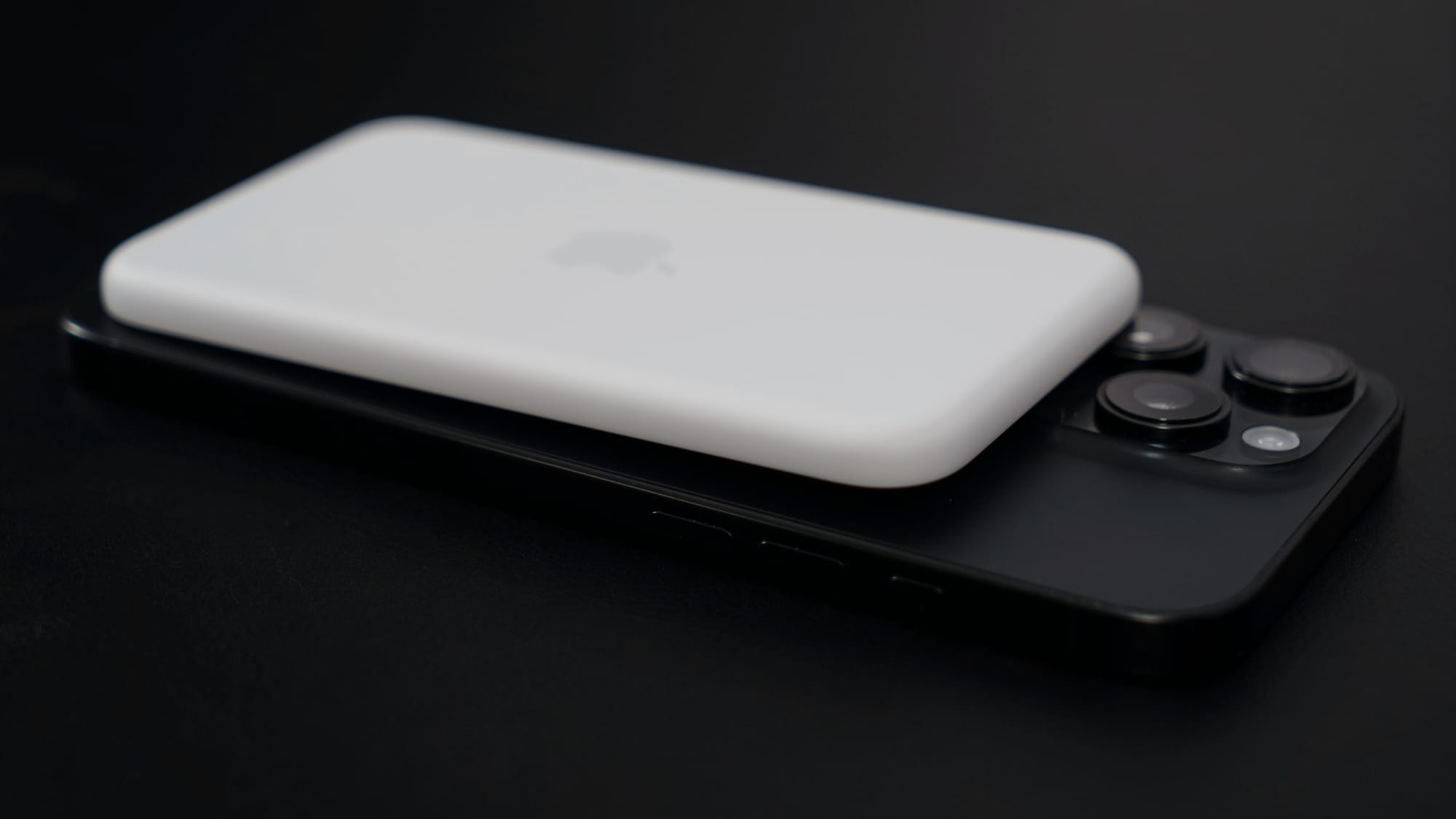 MagSafe Battery not fitting iPhone 16 Pro Max