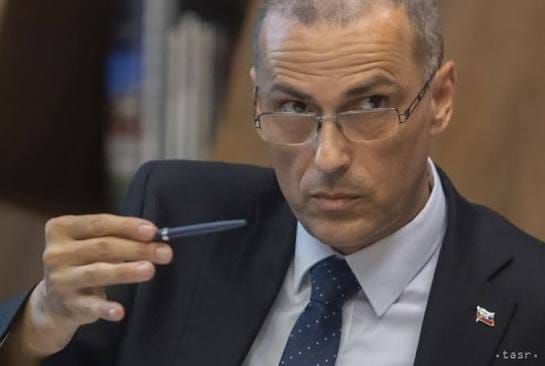 Rečnícka otázka: Je už za prejavy zvyšujúce spoločenský konflikt vo vyjadreniach o dehumanizácii istej skupiny obyvateľstva podaná obžaloba?