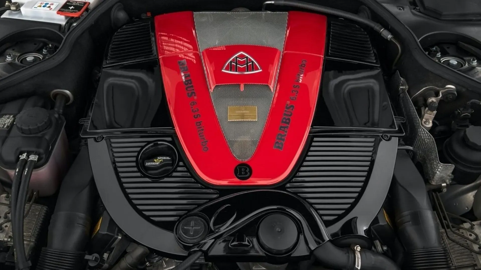 Motor V12 biturbo del Mercedes-Benz Maybach 57S del 2006