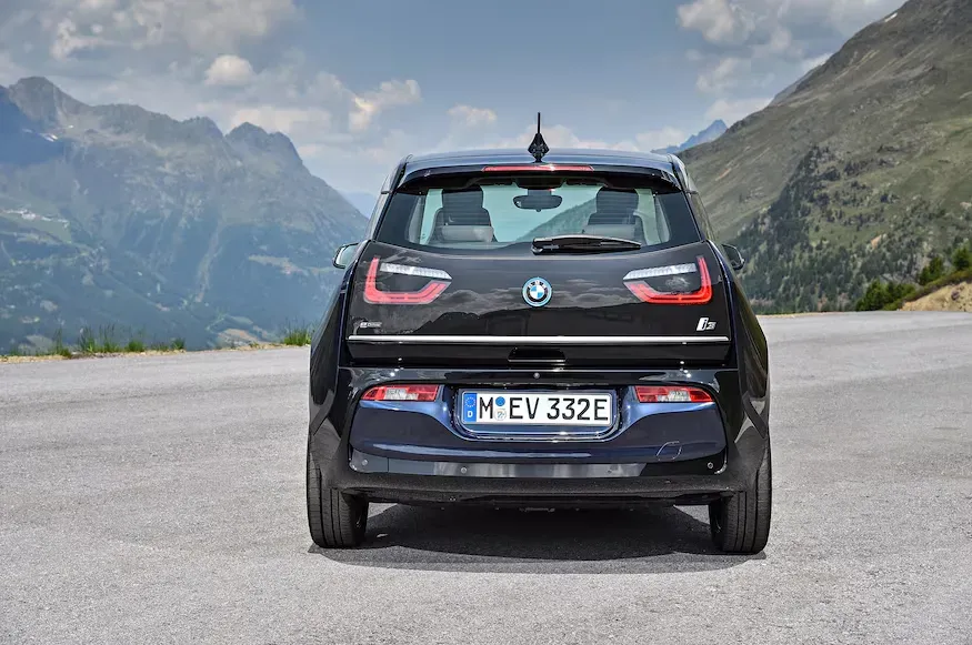 Parte Trasera BMW i3 2018 Azul Oscuro