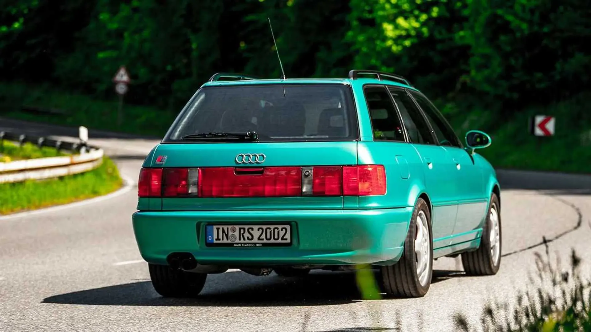 Parte Trasera Audi RS2 Avant 1994 Verde