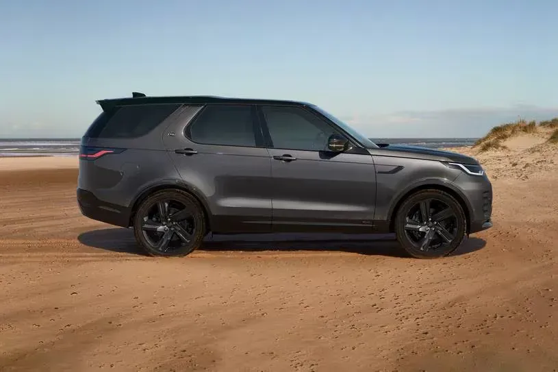 Land Rover Discovery 2025 Gris