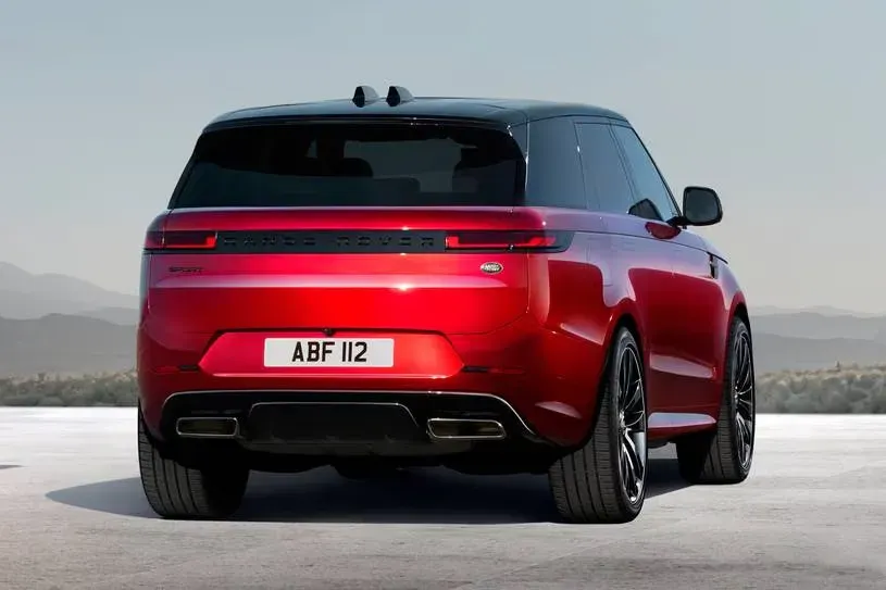 Parte trasera range rover sport rojo
