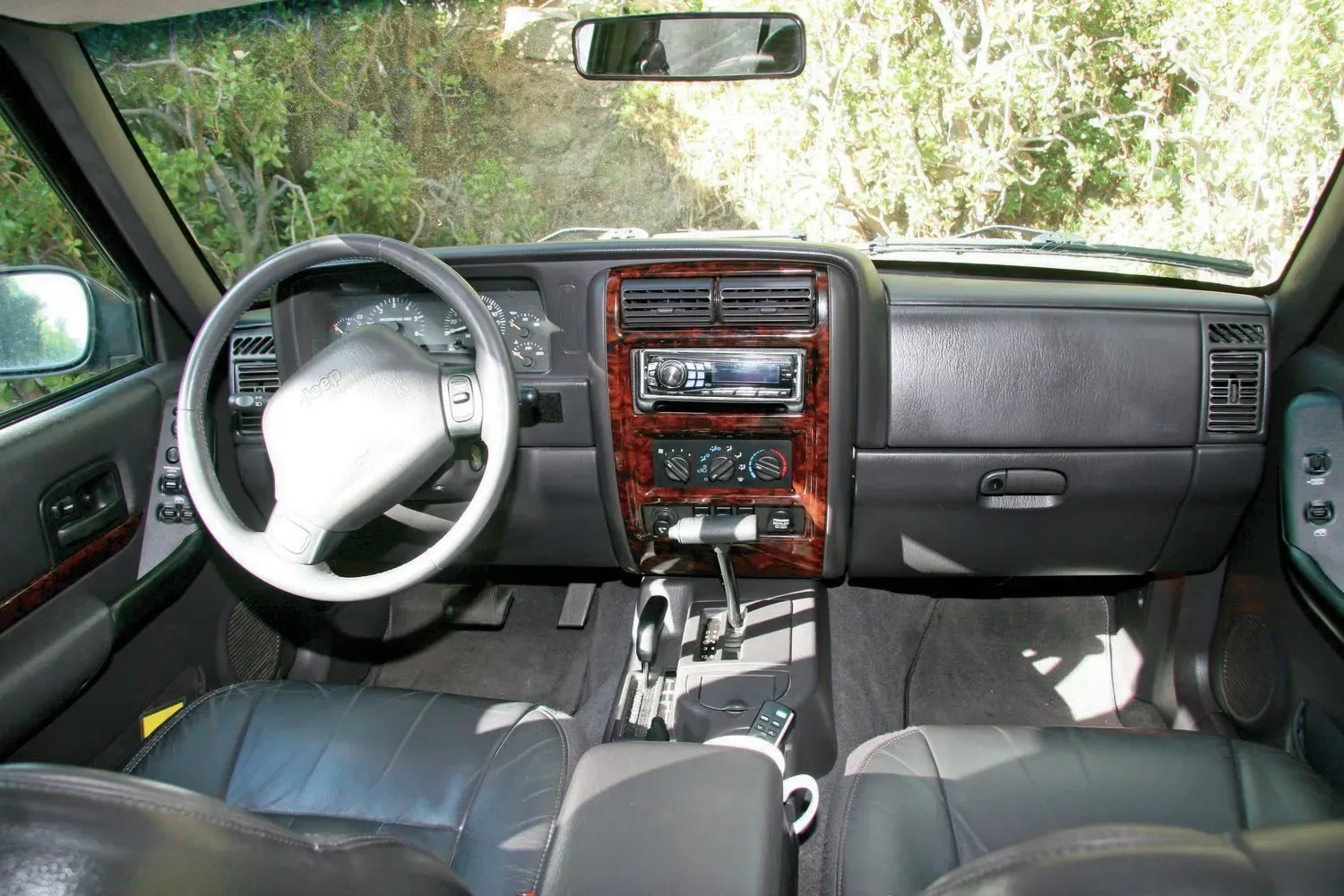 Interior jeep cherokee xj 1984-2001