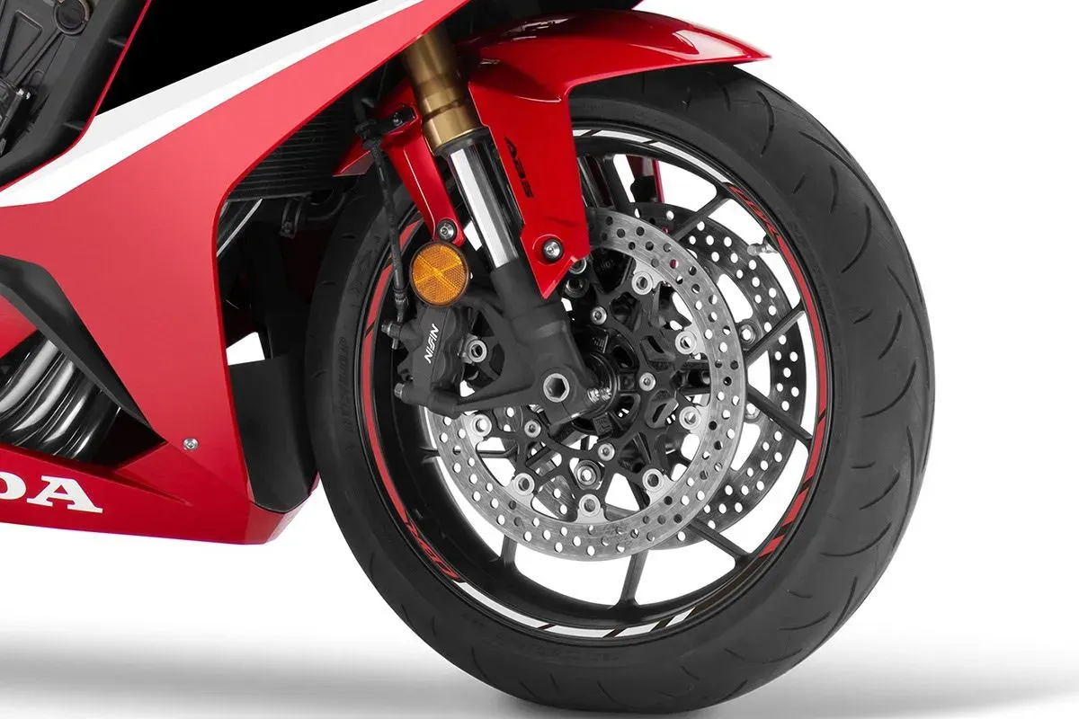 Ruedas y suspensión delantera Honda CBR 650R