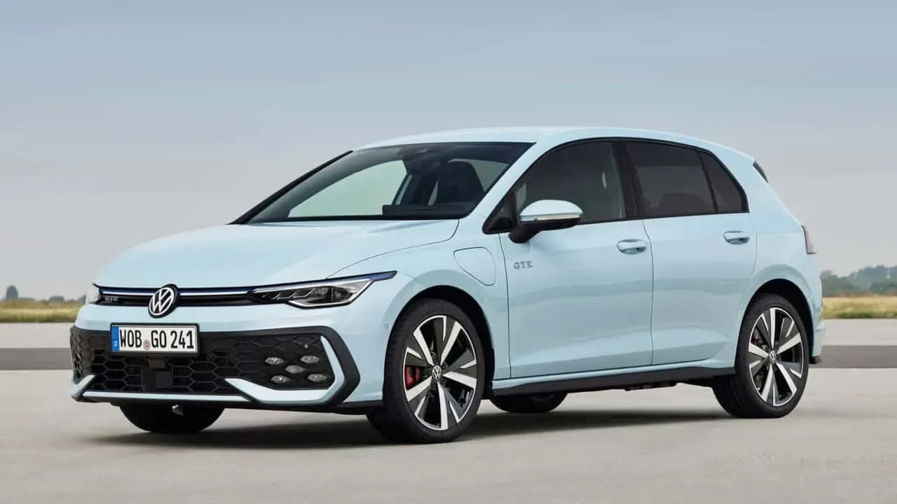 Volkswagen Golf GTE, hatchback híbrido enchufable