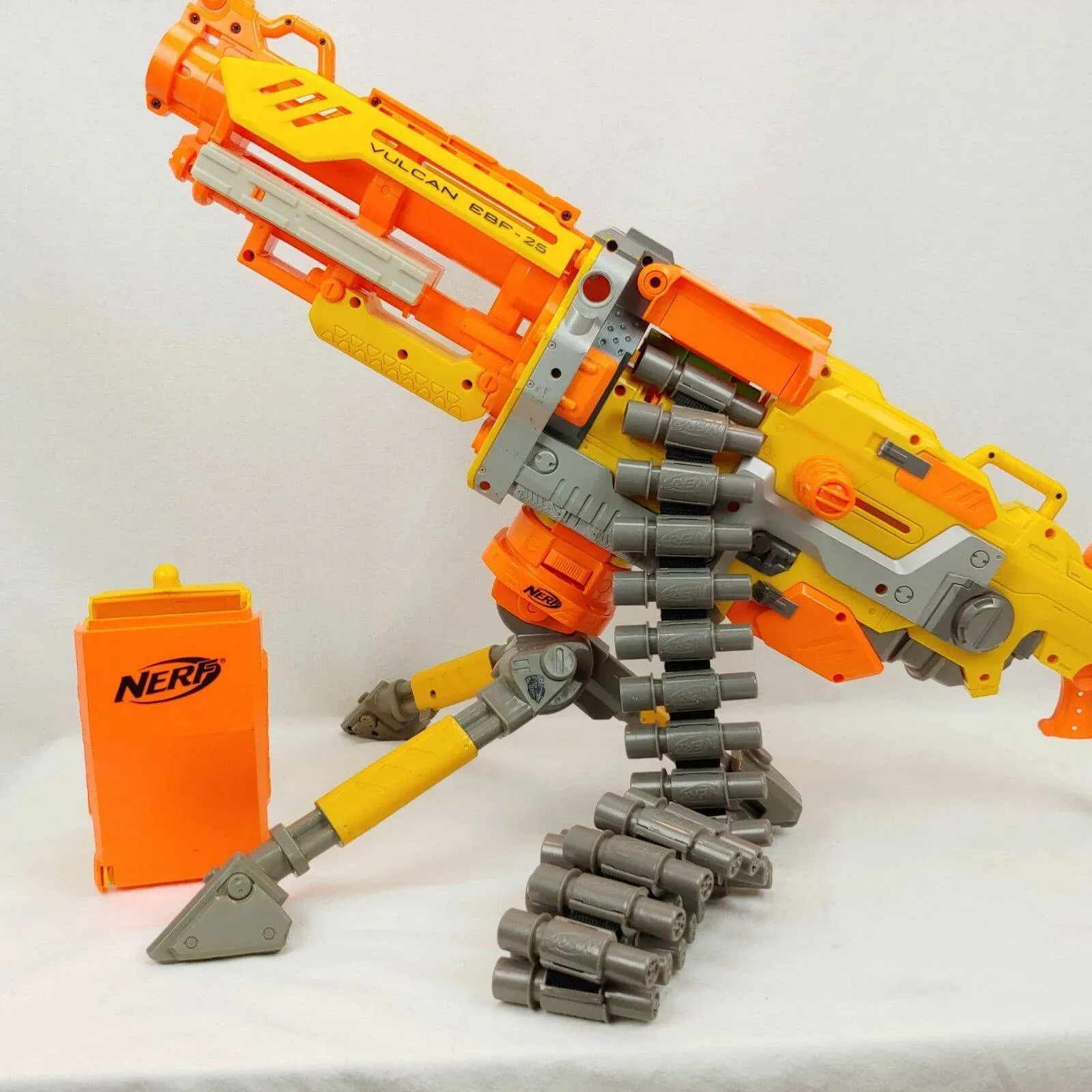Ametralladora Nerf montada en vehículo