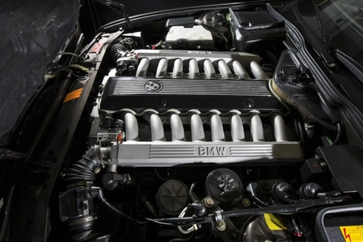 Motor W16 del Bugatti Bolide