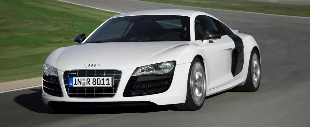 Audi R8 2024 vista frontal