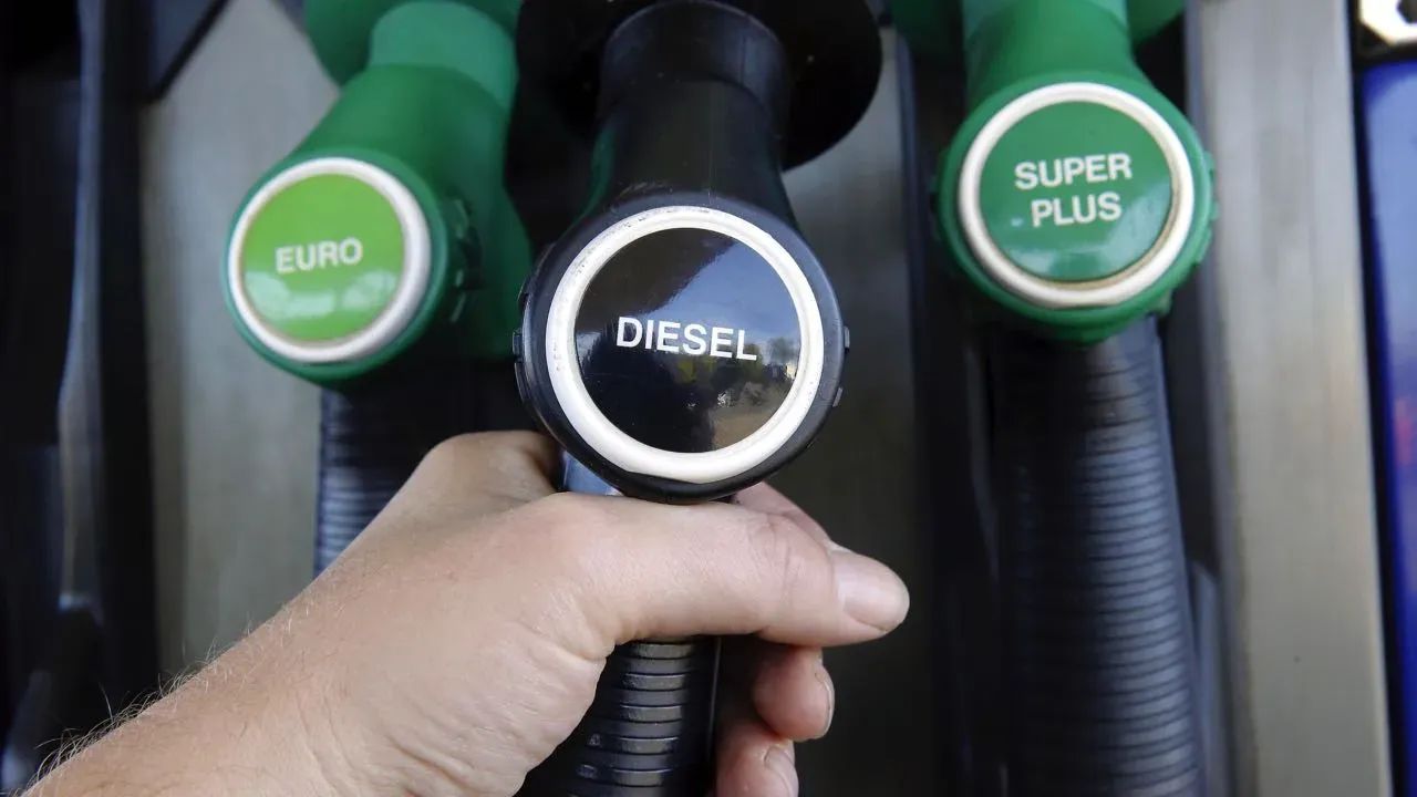 Surtidor de combustible diésel