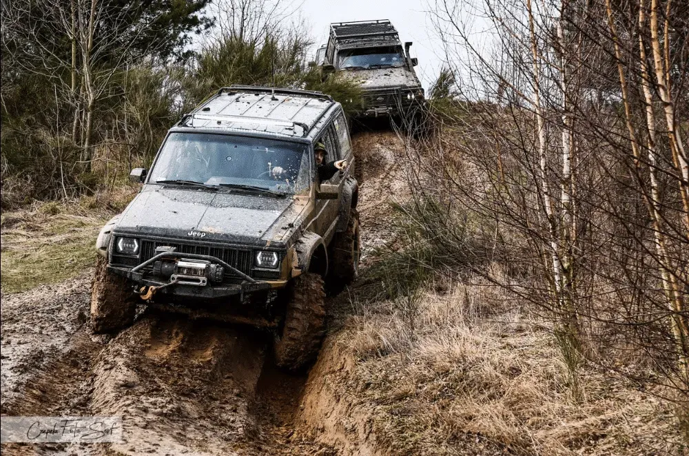 Dos vehículos Off-Road