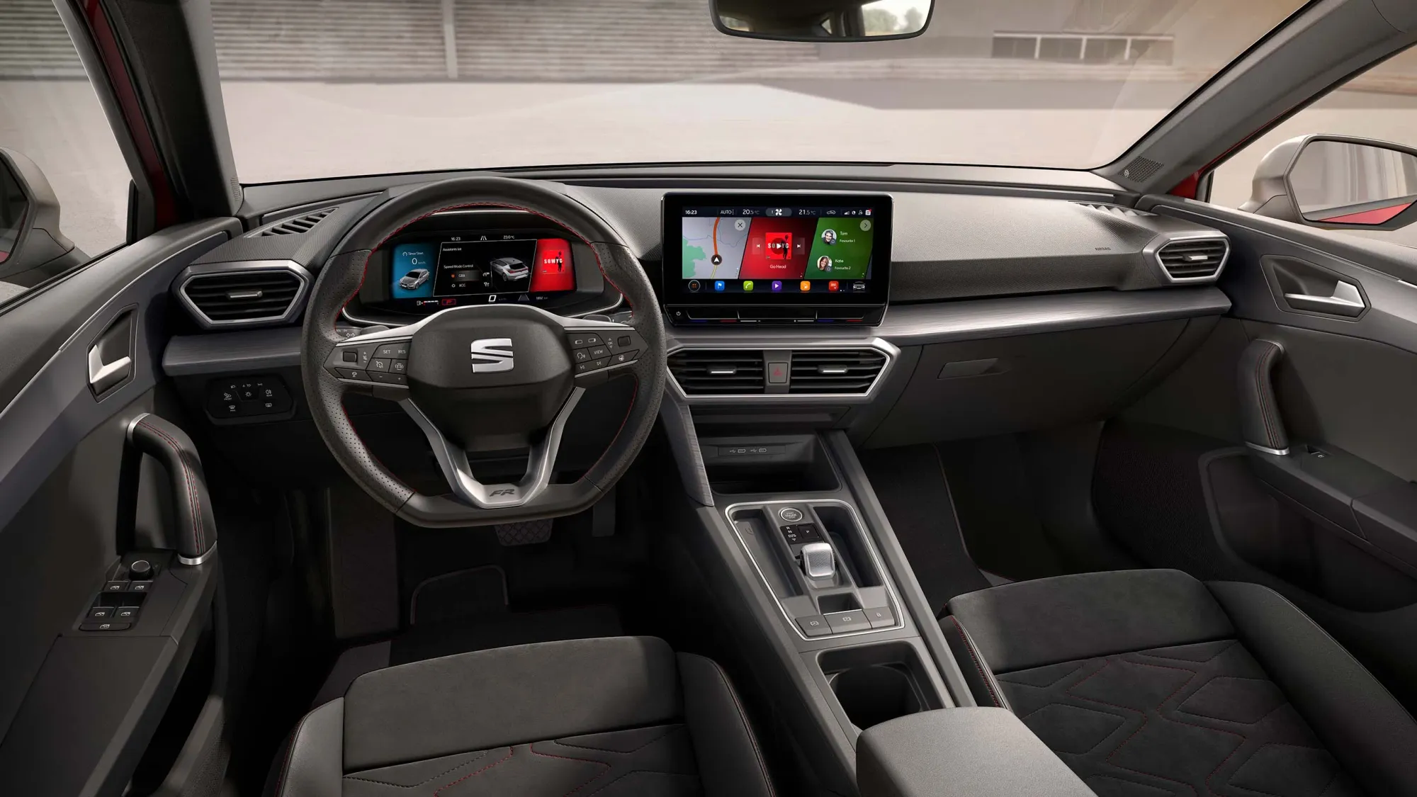 Interior del SEAT León, un rival directo en el segmento
