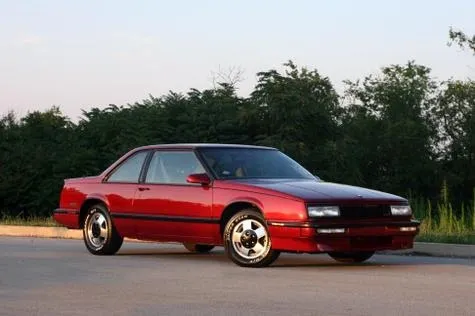 Buick LeSabre T-Type Rojo