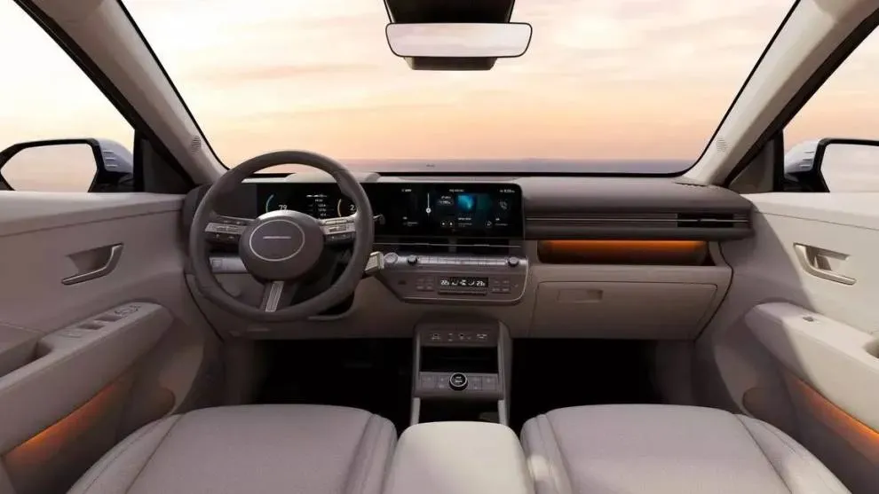 Hyundai Kona 2023 interior pantallas