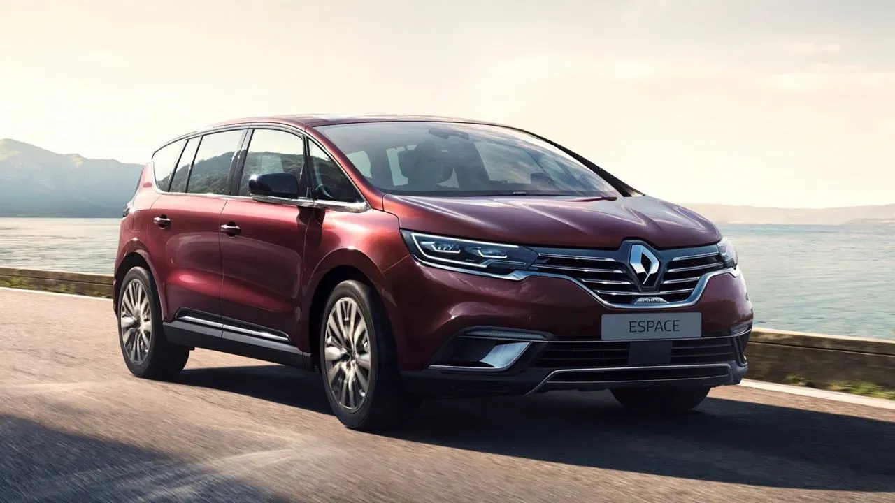 Interior del Renault Espace con el sistema OpenR Link