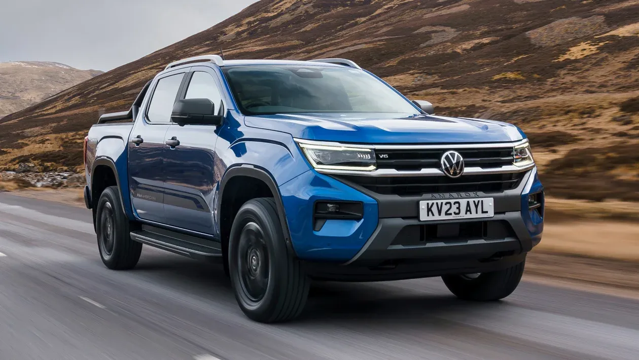 Volkswagen Amarok 2023 en terreno off-road