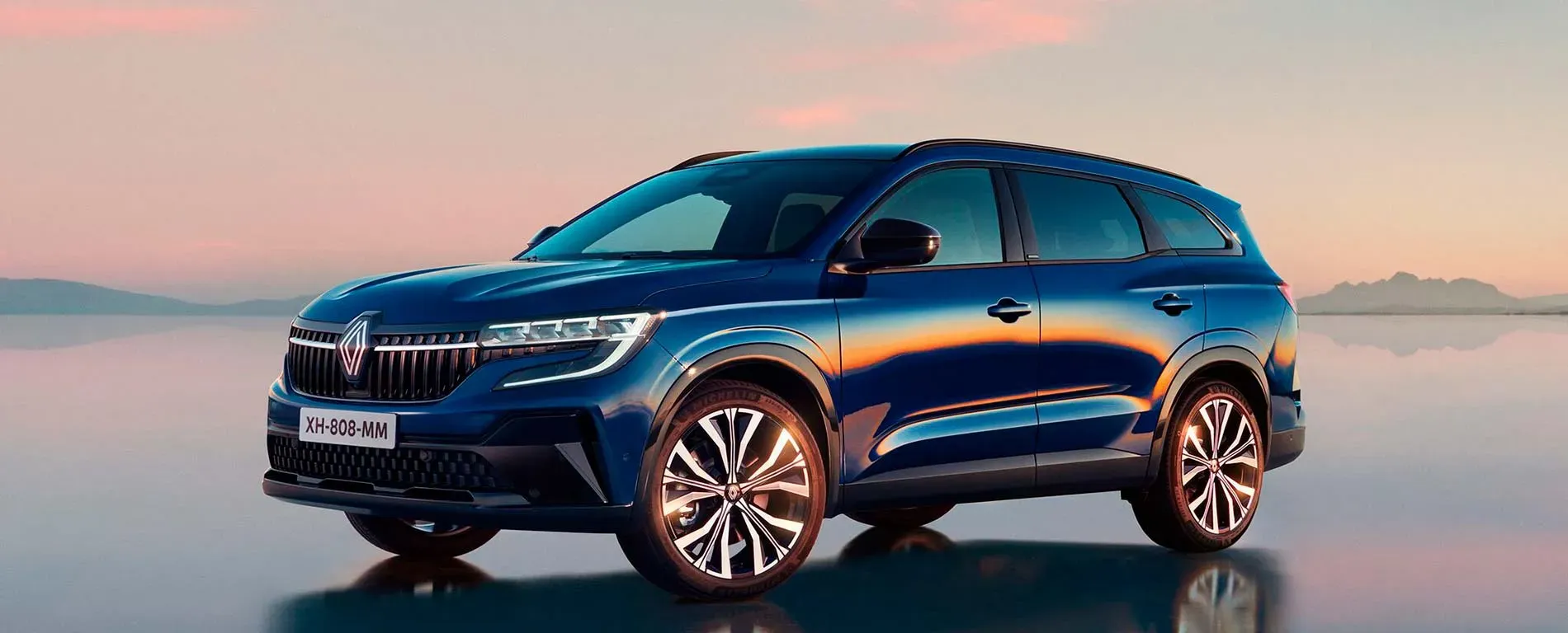 Comparativa visual entre el Renault Espace y el Renault Austral