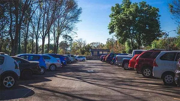 Estacionamiento en universidades como UNAM e IPN