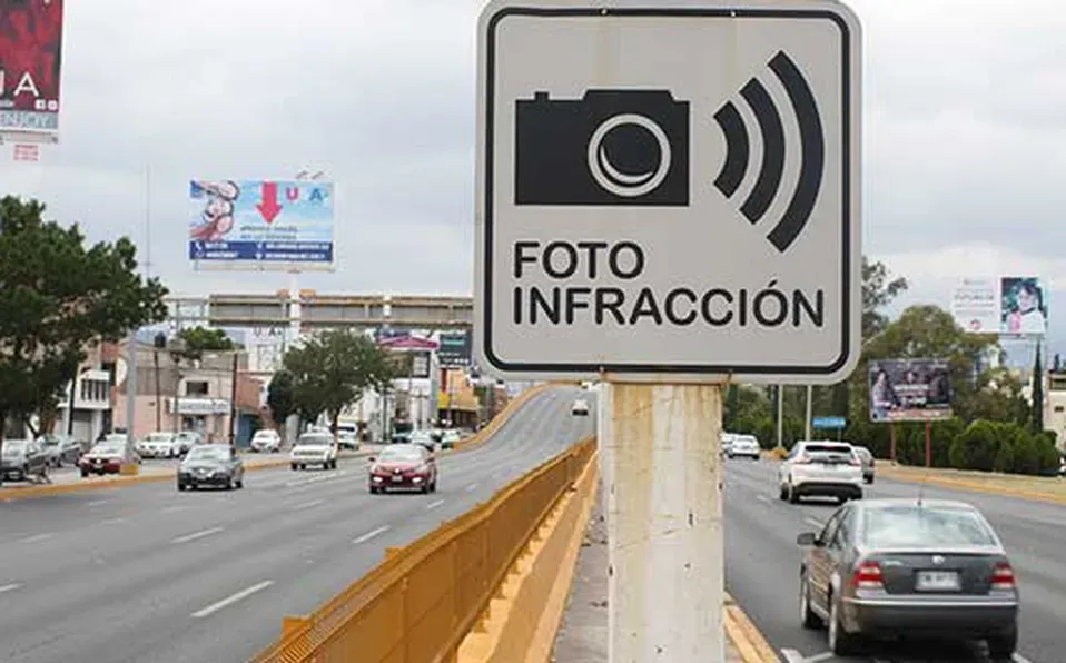 Sistema de cámaras y radares para fotomultas CDMX
