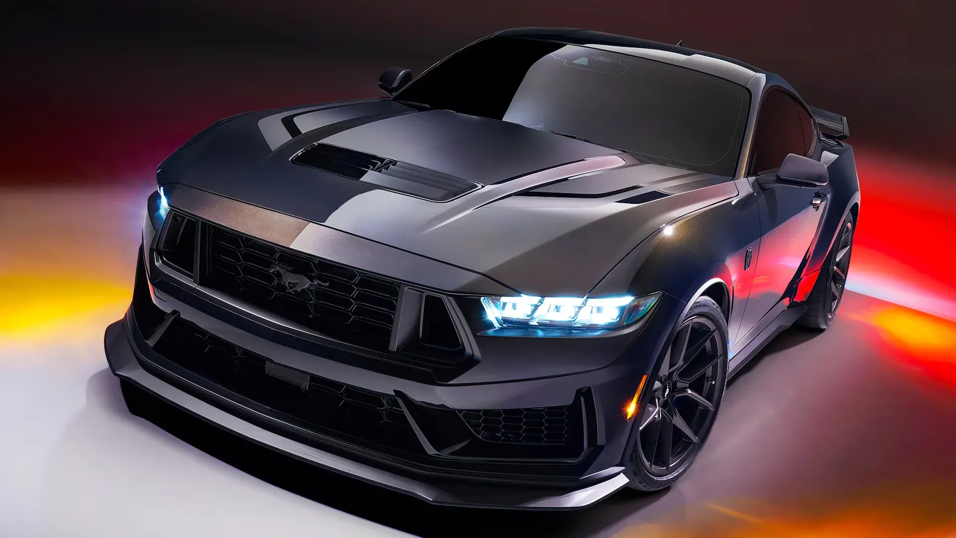 Ford Mustang Dark Horse 2024 Negro de frente