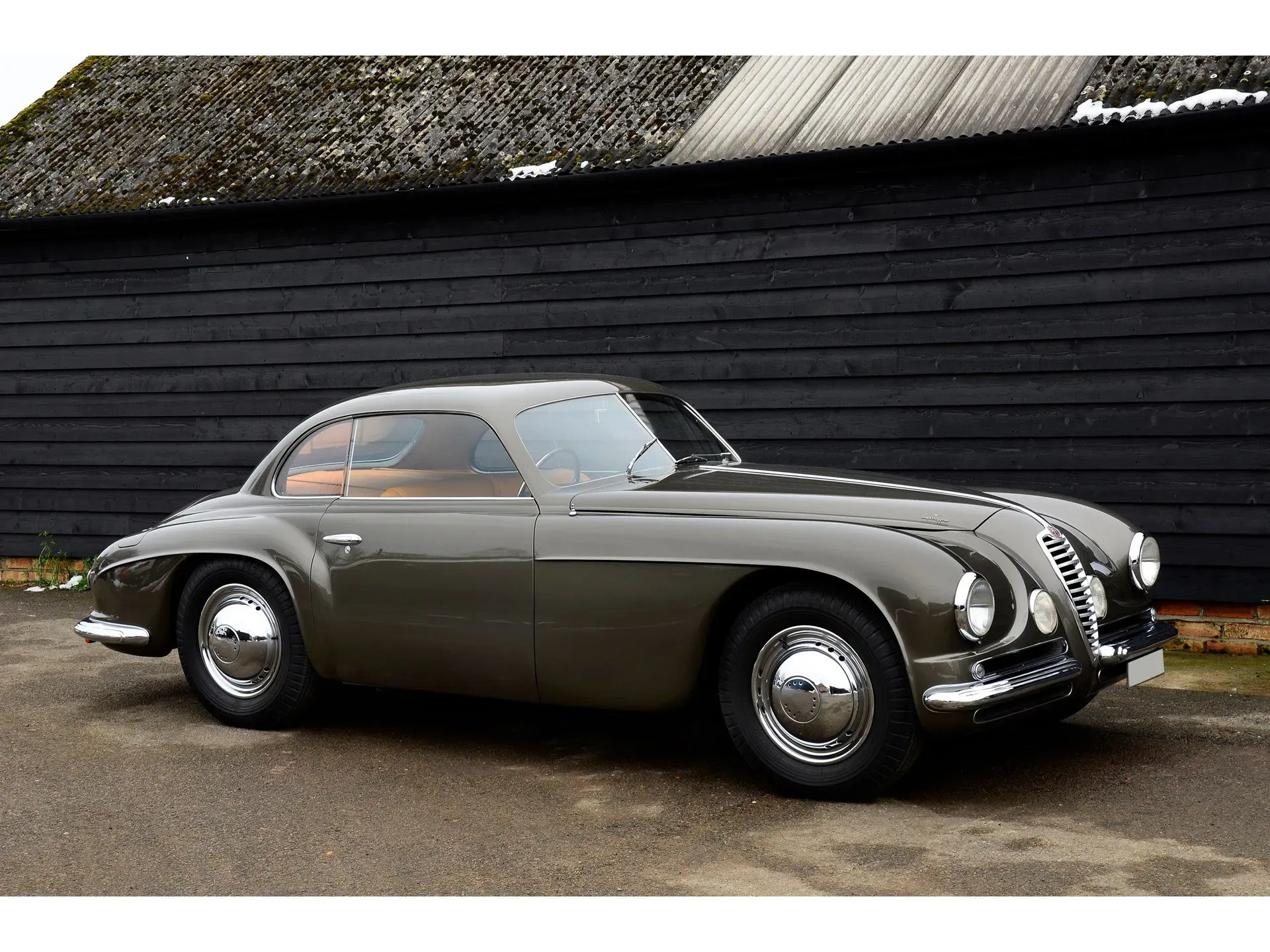 Alfa Romeo 6C 2500 Super Sport Villa D'Este Coupé frontal