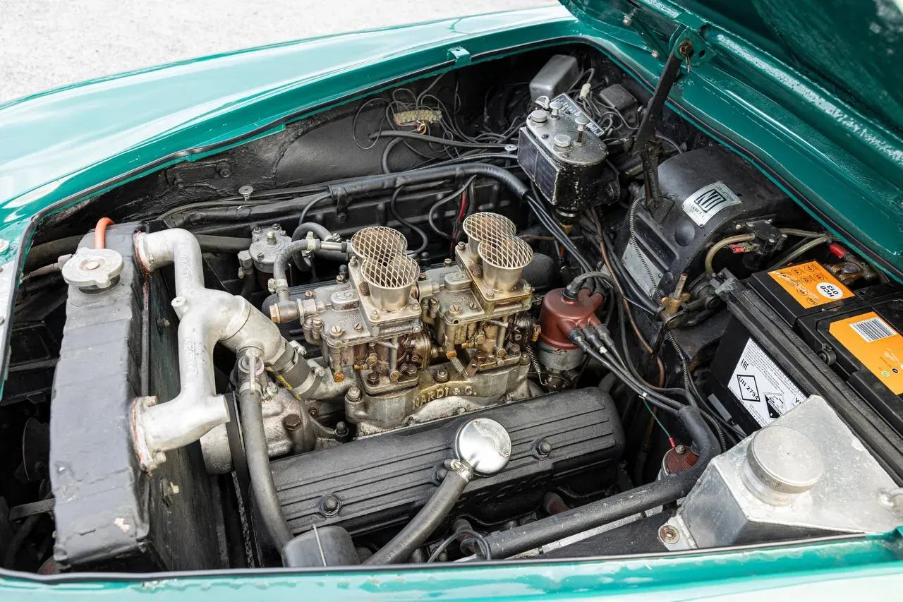 Motor V6 del Lancia Aurelia B20GT mostrando su arquitectura compacta