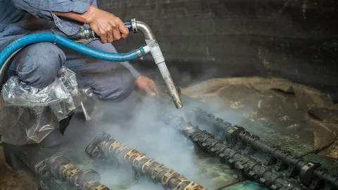 Pellets de hielo seco y máquina de limpieza criogénica