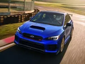Subaru WRX STI Type RA en carretera