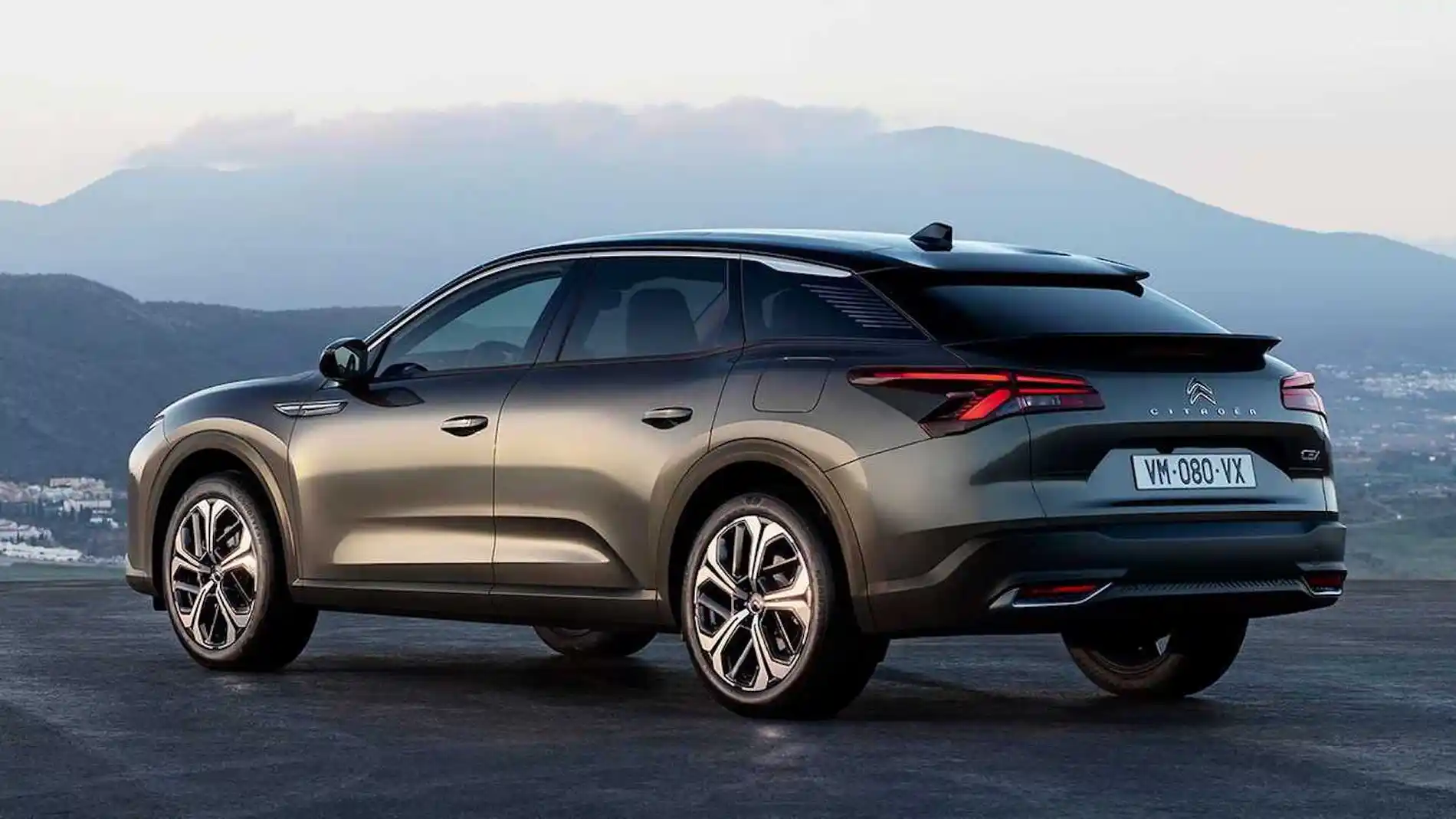 Citroën C5 X Híbrido Enchufable Negro perfil