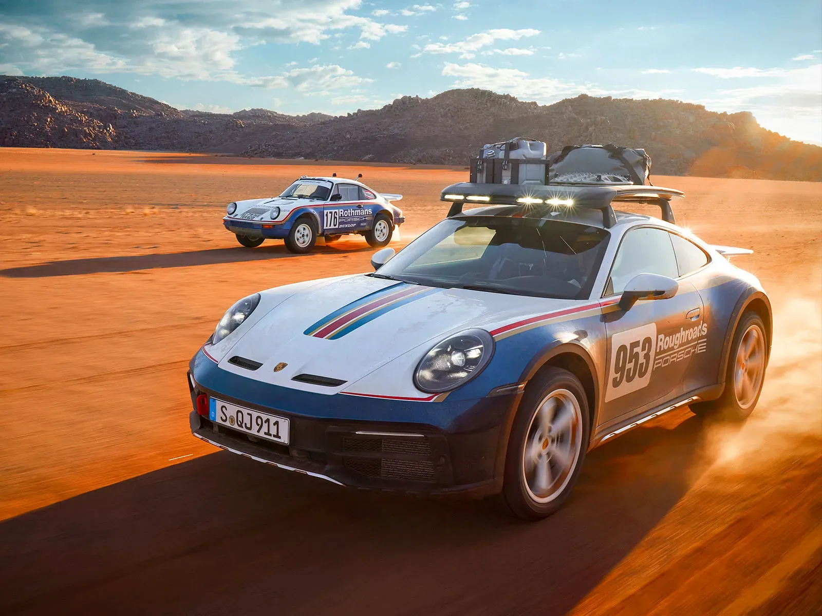 Porsche 911 Dakar en terreno off-road