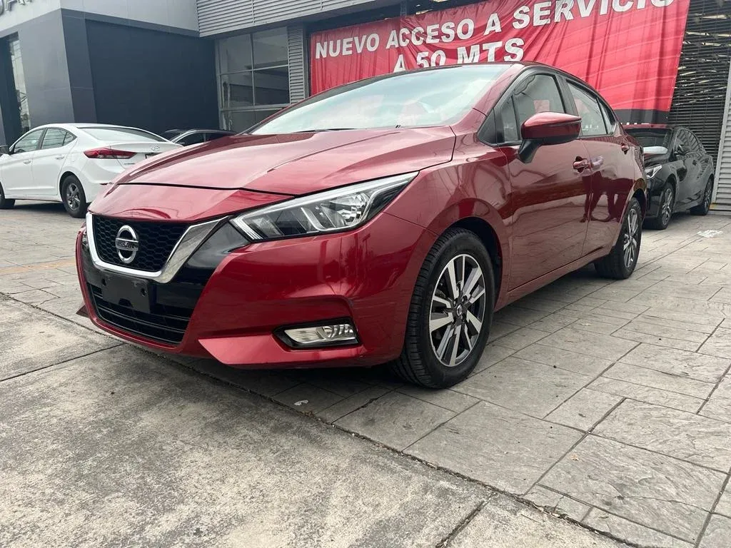Nissan Versa 2020 vista frontal