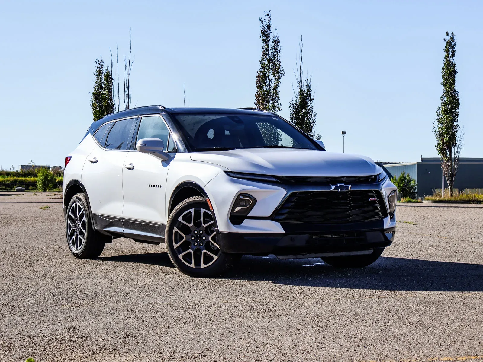 Chevrolet Blazer RS perfil y rines
