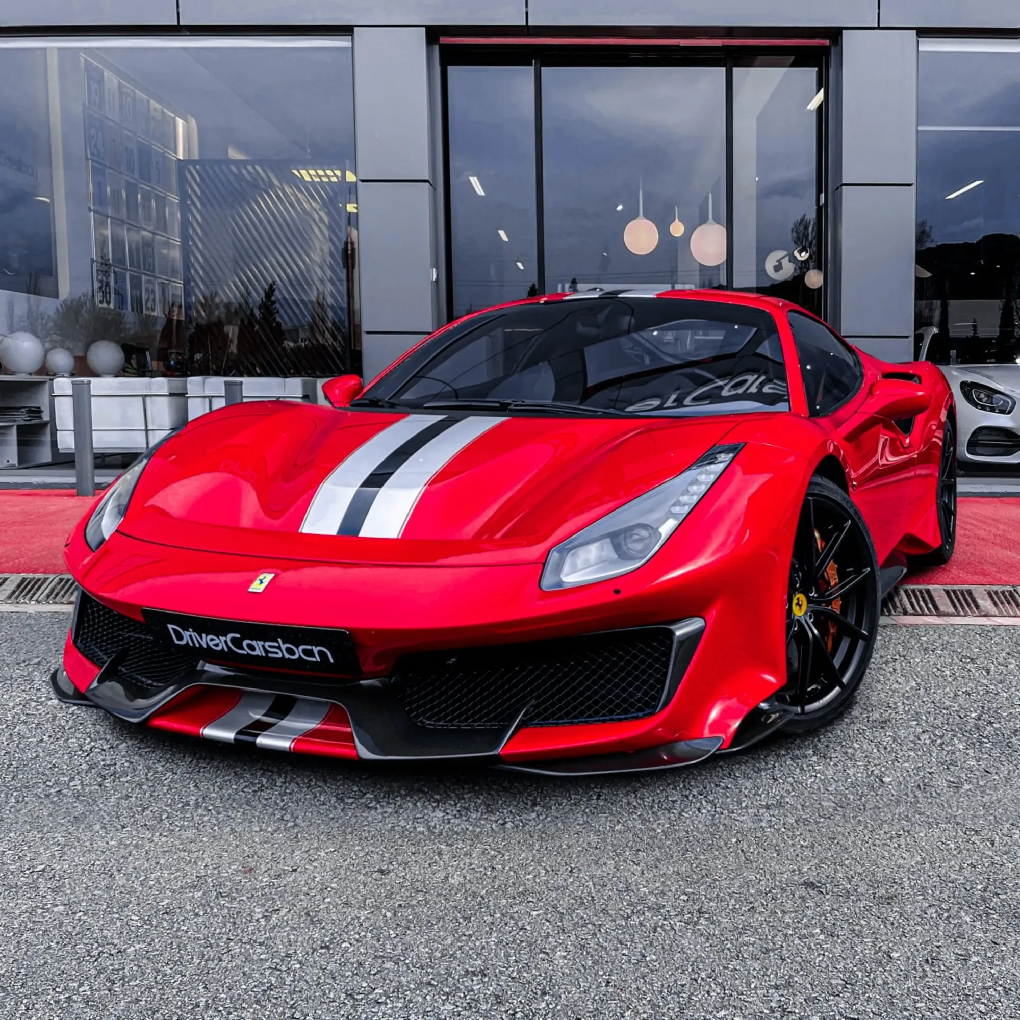 Ferrari 488 Pista en una pista de carreras